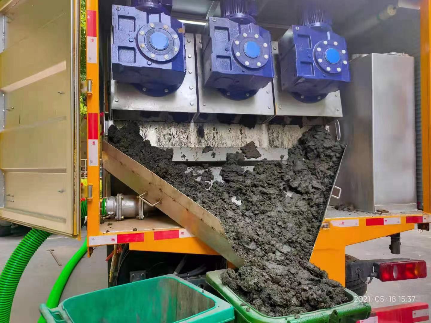 察雅化粪池清掏城市维护站-泥浆净化干湿分离处理